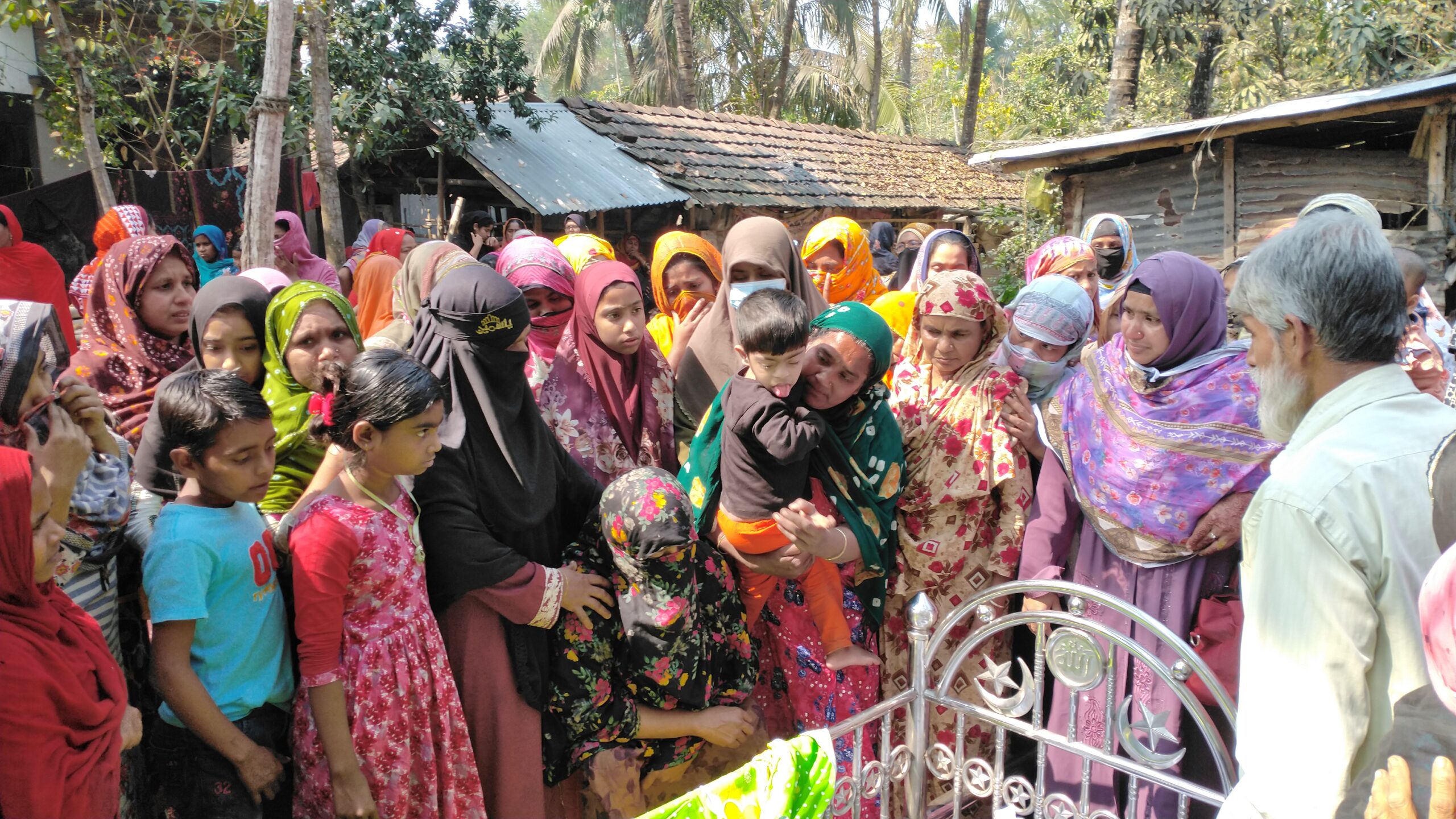 রাজধানীর বেইলি রোডে বহুতল ভবনে লাগা আগুনের ঘটনায় যশোরের কবির হোসেন নিহত